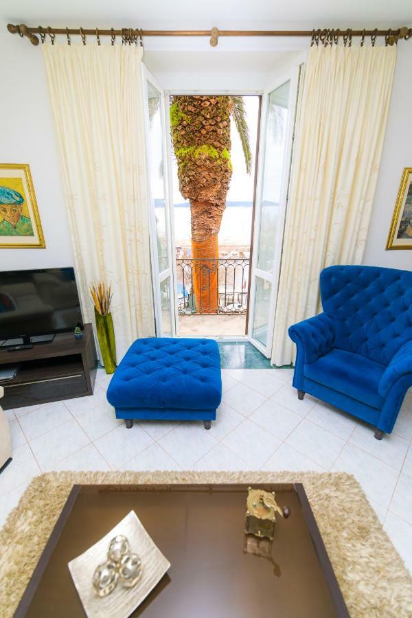 Holiday Home Obrov Kastela Dış mekan fotoğraf